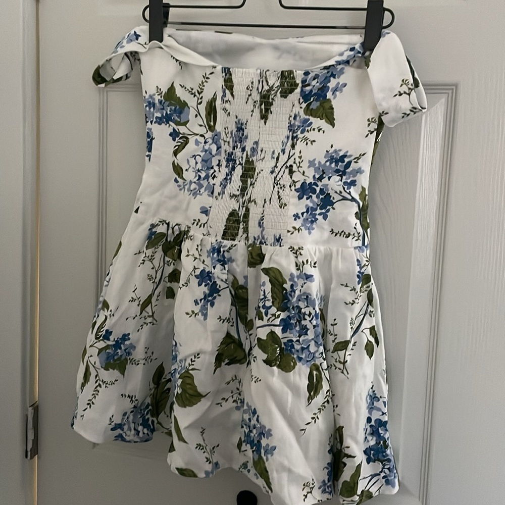 Reformation Dress - Picture 8 of 14